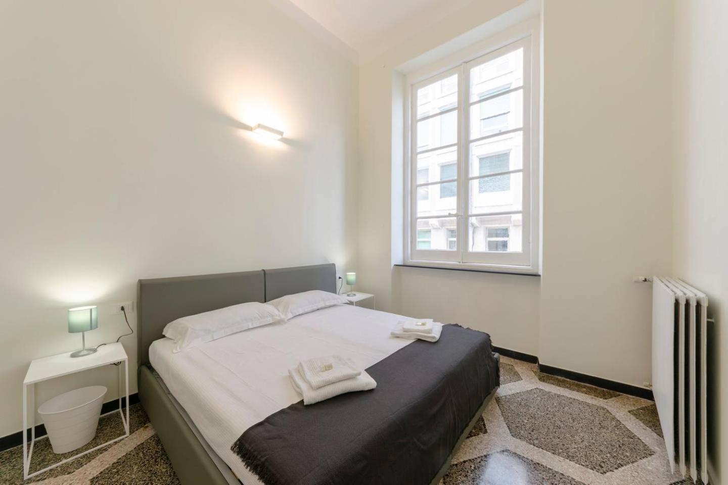 Joivy Elegant Flat For 7, In The Heart Of Apartment Genua